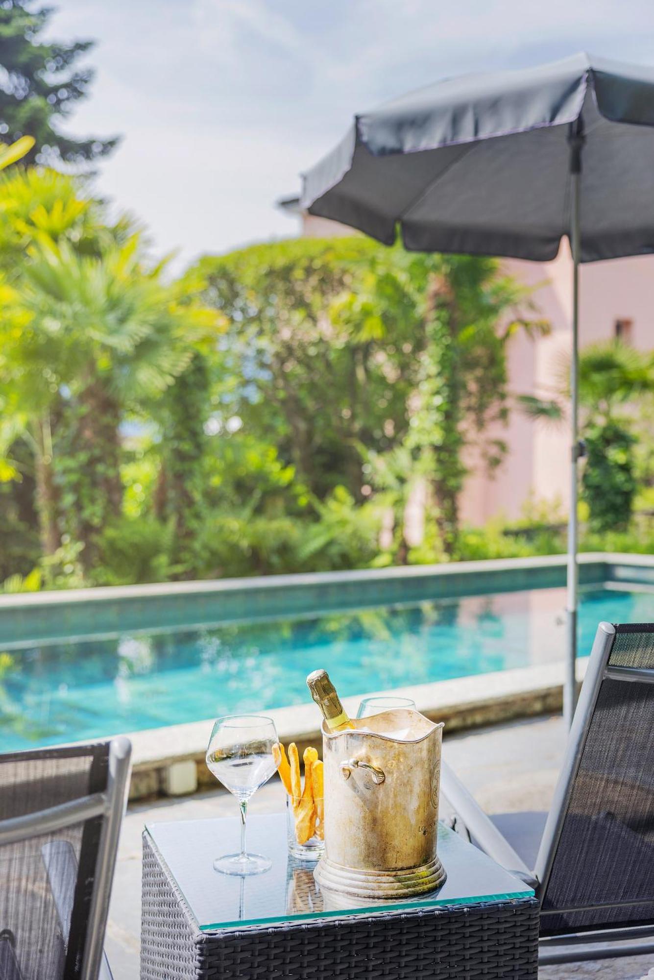 Villa Magnolia โลการ์โน ภายนอก รูปภาพ